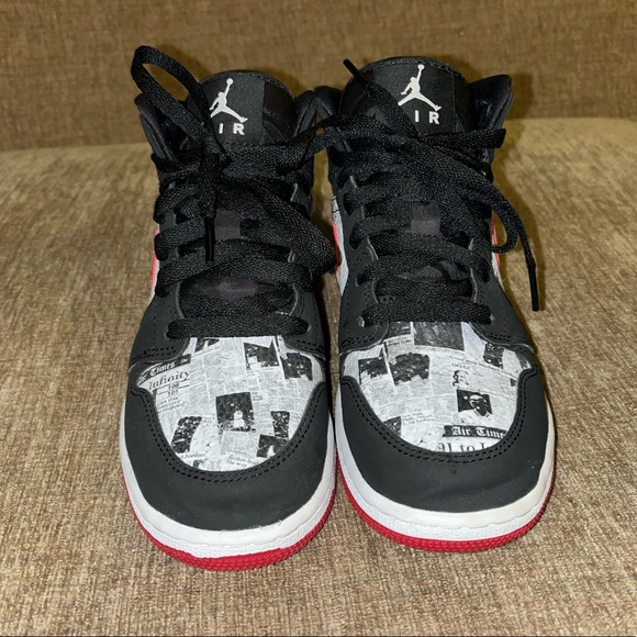 Nike Air Jordan 1s - Picture 5 of 5